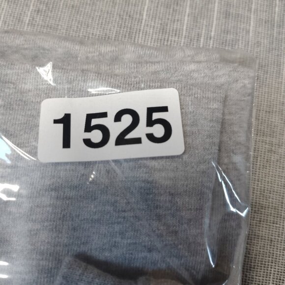 Ariat REAL Oversized Graphic Shirt Womens Size XXL Gray Aztec Western - Picture 13 of 13